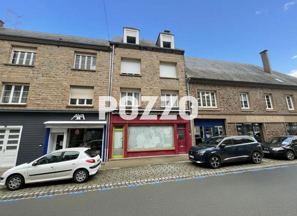 IMMEUBLE CENTRE-VILLE - 3 APPARTEMENTS - 1 LOCAL COMMERCIAL - SAINT HILAIRE DU HARCOUET