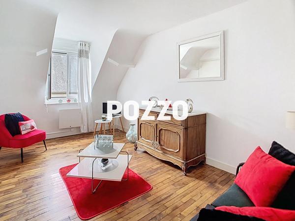 IMMEUBLE CENTRE-VILLE - 3 APPARTEMENTS - 1 LOCAL COMMERCIAL - SAINT HILAIRE DU HARCOUET