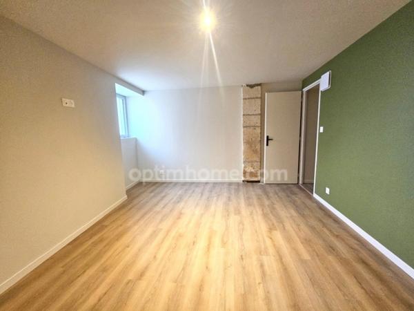 RARE Maison moderne 140 m² proche du secteur de Saint-Gelais, 4 chambres, patio et garage ANGOULEME (16)