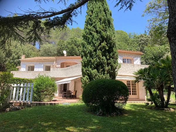 LOCATION MEUBLEE !!! VILLA DE 114m² SECTEUR GOLF DE BARBOSSI