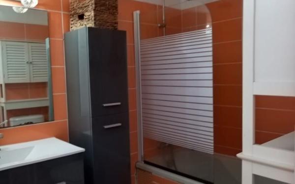 Maison à louer    4 pièces • 100 m2 Morne-à-l'Eau