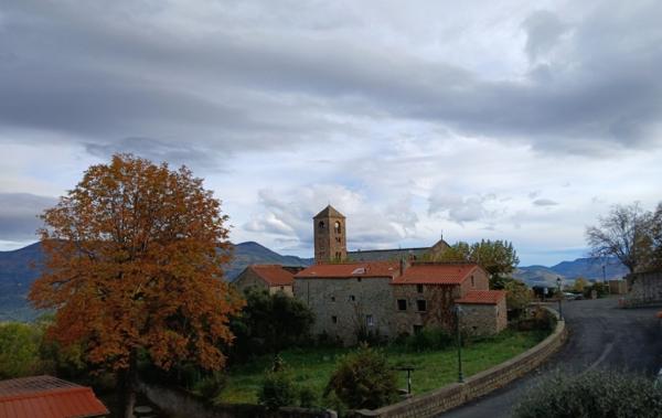 Vente Maison Avec jardin à rafraîchir Montferrer   