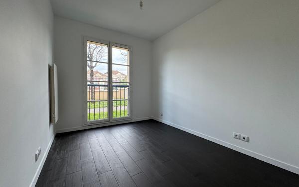 Appartement à vendre    3 pièces • 64,52 m2 Vaires-sur-Marne