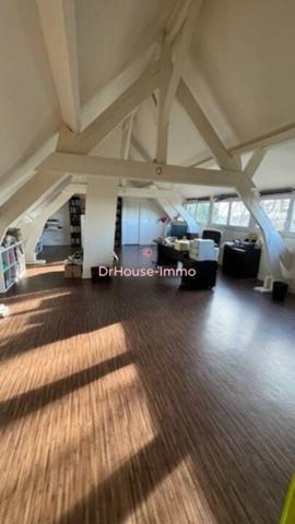 Maison à vendre 7 pièces de 250 m²