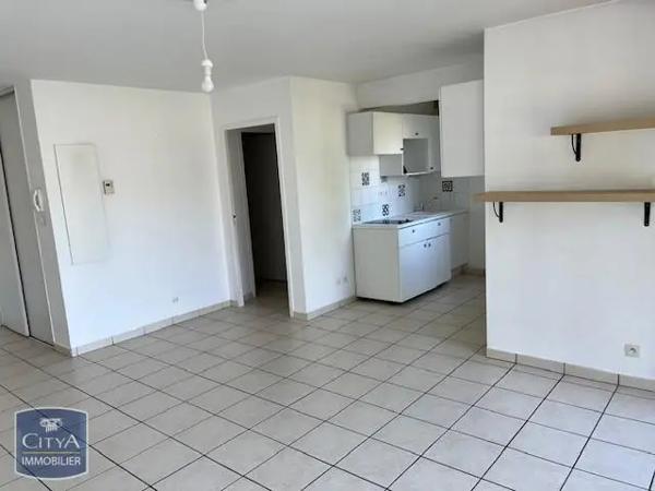 Appartement à louer 3 pièces 61m²