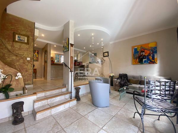 Maison Mougins 5 pièce(s) 93.53 m2