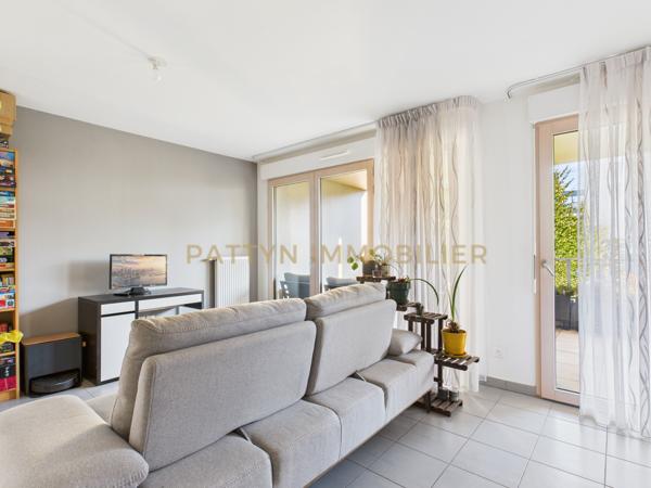 Villeurbanne (69100) T3 récent avec loggia et possibilité garage – DPE B – Villeurbanne