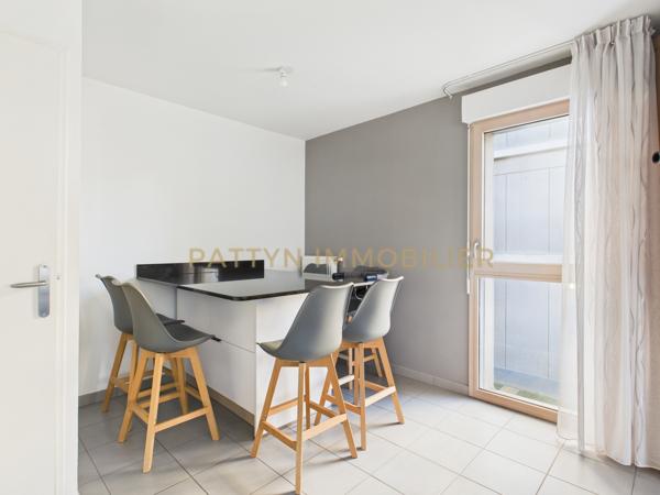 Villeurbanne (69100) T3 récent avec loggia et possibilité garage – DPE B – Villeurbanne