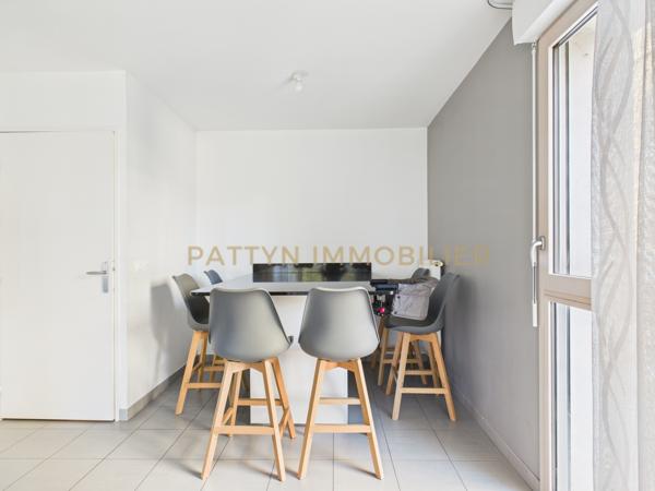 Villeurbanne (69100) T3 récent avec loggia et possibilité garage – DPE B – Villeurbanne