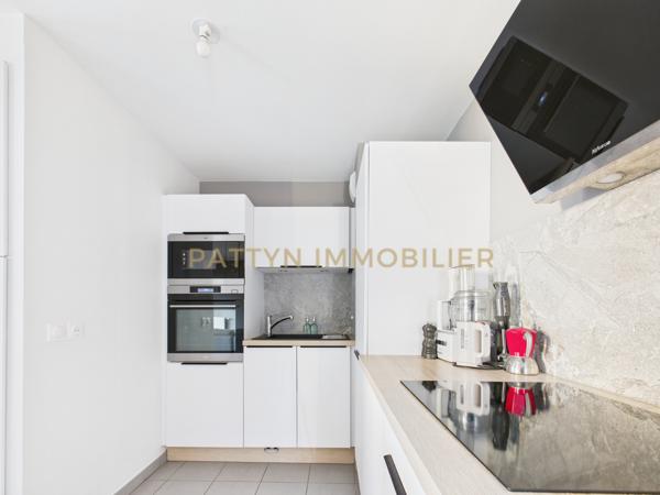 Villeurbanne (69100) T3 récent avec loggia et possibilité garage – DPE B – Villeurbanne