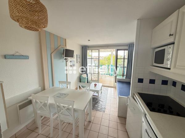 Appartement
         2 pièces
        - 21 m² Exclusivité 102 000 € *