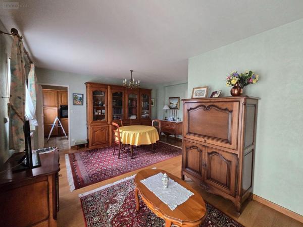 Appartement à vendre à Redon en Ille-et-Vilaine (35600), ref : 143/254A Appartement à vendre à Redon en Ille-et-Vilaine (35600), ref : 143/254A Appartement à vendre à Redon en Ille-et-Vilaine (35600), ref : 143/254A