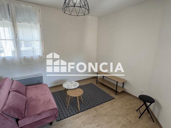 Location Studio meublé 39.17 m² - Niort 79000