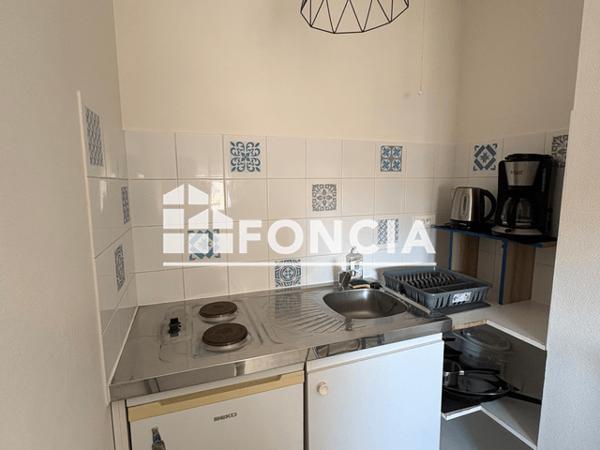 Location Studio meublé 39.17 m² - Niort 79000