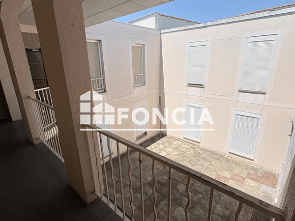 Location Studio meublé 39.17 m² - Niort 79000