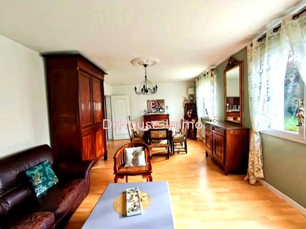 Maison à vendre 8 pièces de 215 m²