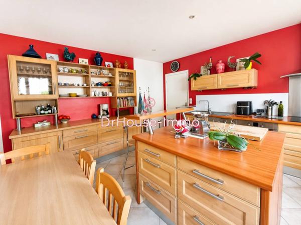 Maison à vendre 8 pièces de 215 m²