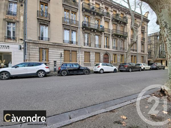 Appartement à vendre  4 pièces - 130,91 m2 AVIGNON - 84