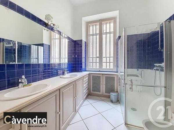 Appartement à vendre  4 pièces - 130,91 m2 AVIGNON - 84