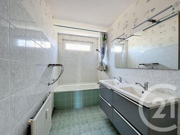Appartement T4 à vendre  4 pièces - 76,40 m2 QUETIGNY - 21