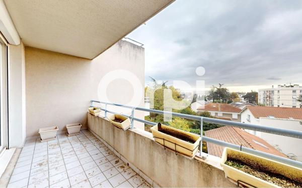 Appartement à vendre    4 pièces • 111,29 m2 Bron