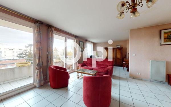 Appartement à vendre    4 pièces • 111,29 m2 Bron