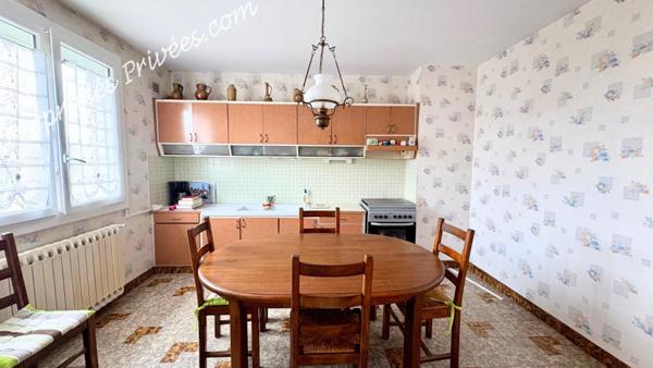 Maison Saint Denis Sur Loire 10 pièce(s) 129.60 m2