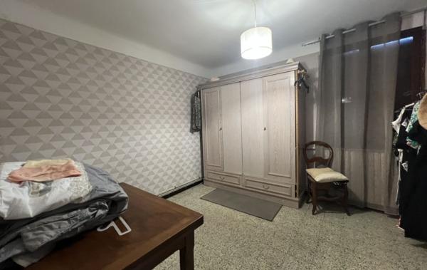 Vente Appartement P6 la Rose type 6-terrasse - à rénover Marseille 13ème   