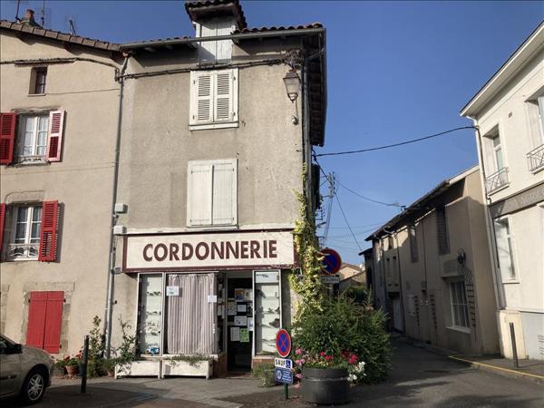 Maison à vendre |  Bellac |  3 pièces | 74 m²