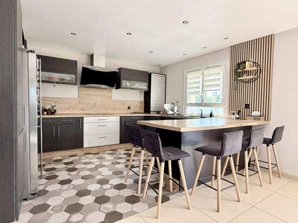 Vente / Maison T6+
