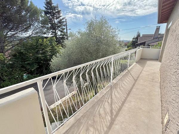 Cahors 46000 Maison 4 chambres sur 500 m² de terrain proche centre ville