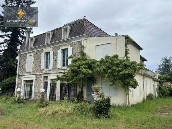 Vente                                                      Immeuble
                        
                     16 pièces                      500 m2                     à Fauillet