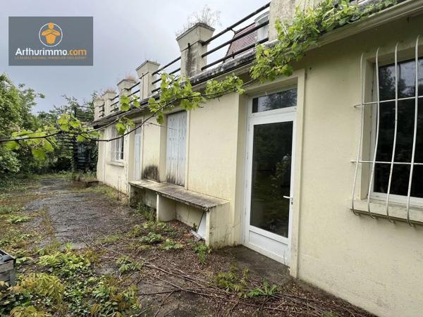 Vente                                                      Immeuble
                        
                     16 pièces                      500 m2                     à Fauillet