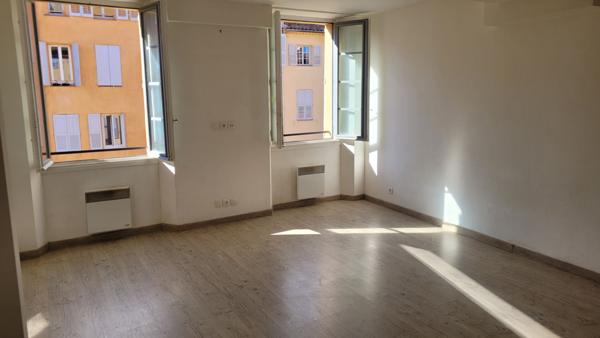 Appartement Grasse 2 pièces 54.42 m2