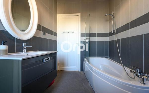 Maison à vendre    6 pièces • 168 m2 Wattrelos