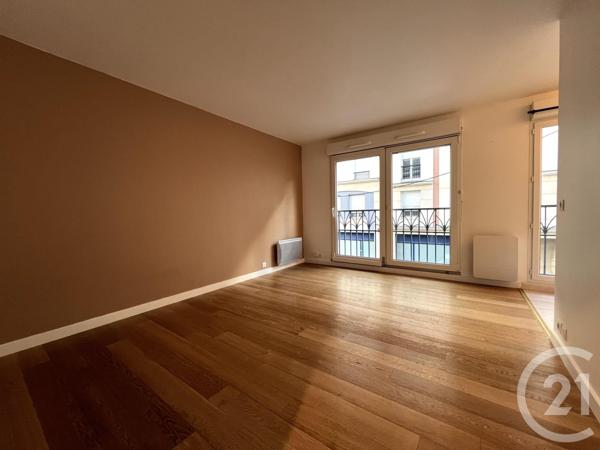 Appartement F1 à vendre  1 pièce - 27,53 m2 ST MAUR DES FOSSES - 94