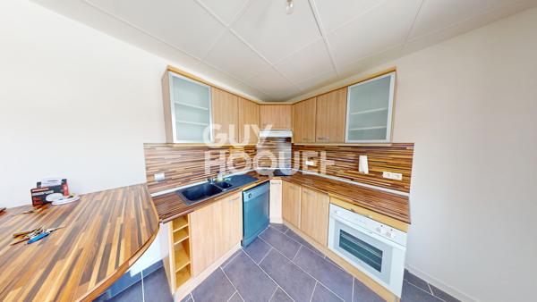 APPARTEMENT À LOUER DE 4 PIÈCES DE 65,06 M²