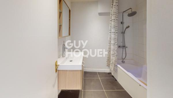 APPARTEMENT À LOUER DE 4 PIÈCES DE 65,06 M²