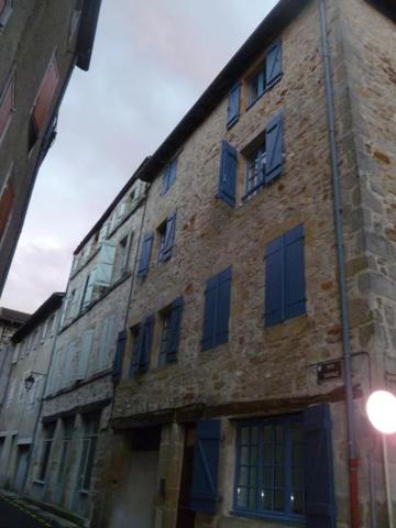 Appartement à louer à Figeac (46100)