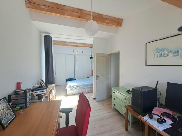 PERTUIS, Appt T4 Duplex + Garage + Parking