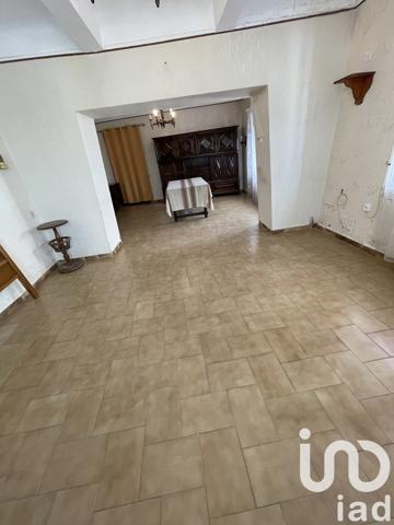 Maison traditionnelle 9 pièces de 238 m² à Sigean (11130)