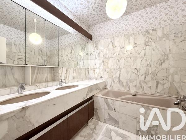 Appartement à vendre 6 pièces 141 m² Le Plessis-Robinson