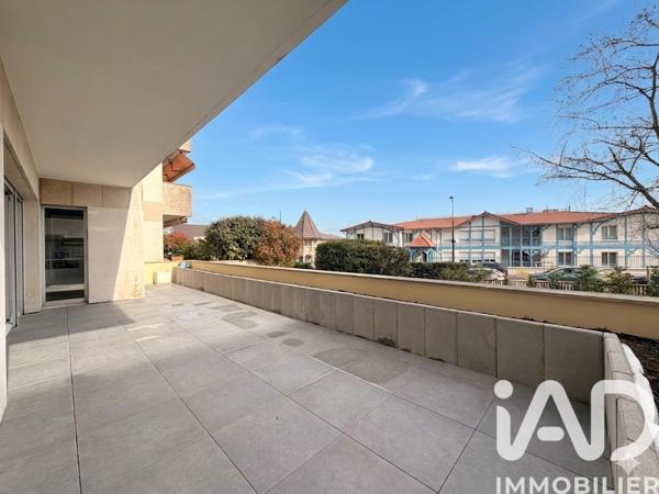 Appartement à vendre 6 pièces 141 m² Le Plessis-Robinson