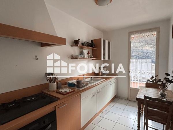 À vendre Appartement 3 pièces 69 m² - Digne-les-bains 04000