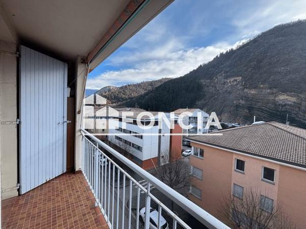 À vendre Appartement 3 pièces 69 m² - Digne-les-bains 04000