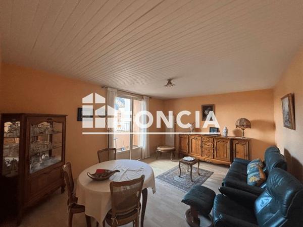 À vendre Appartement 3 pièces 69 m² - Digne-les-bains 04000