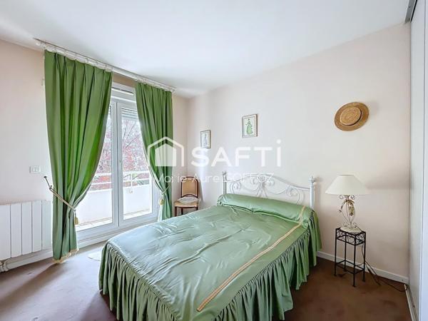 Résidence de qualité, 3 stationnements