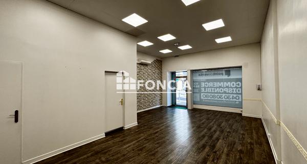 À vendre Local commercial 55 m² - Villeurbanne 69100