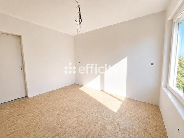 Appartement
         1 pièce
        - 17 m² 84 000 € *