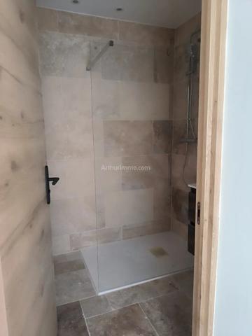 Location                                                      Appartement
                        
                     2 pièces                      38 m2                     à Salernes
